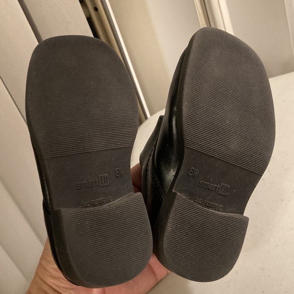 Sz 8W Boy’s Smart fit Black Dress Shoes - Picture 4 of 8